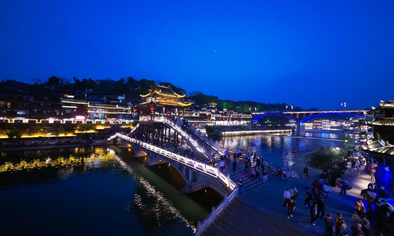 Fenghuang Slowly Time Inn エクステリア 写真