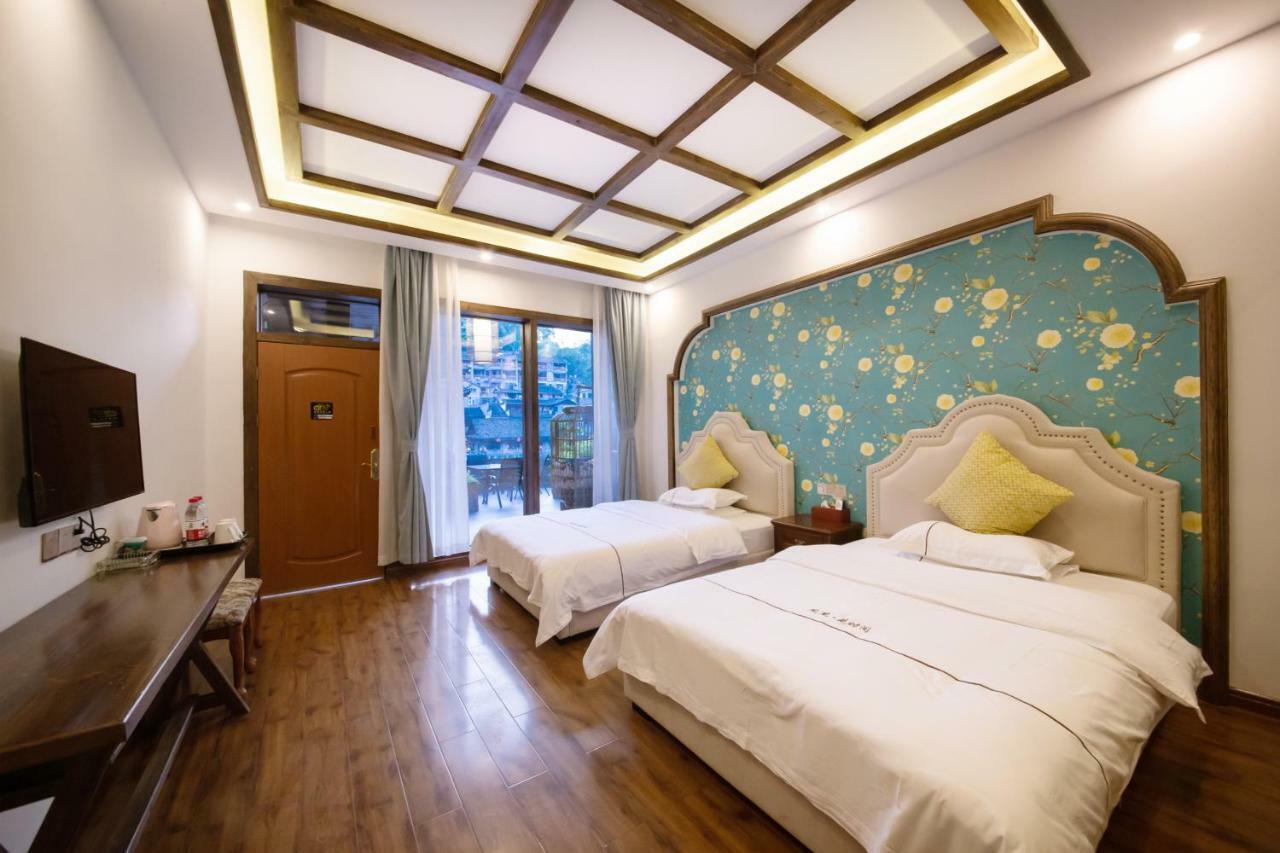 Fenghuang Slowly Time Inn エクステリア 写真