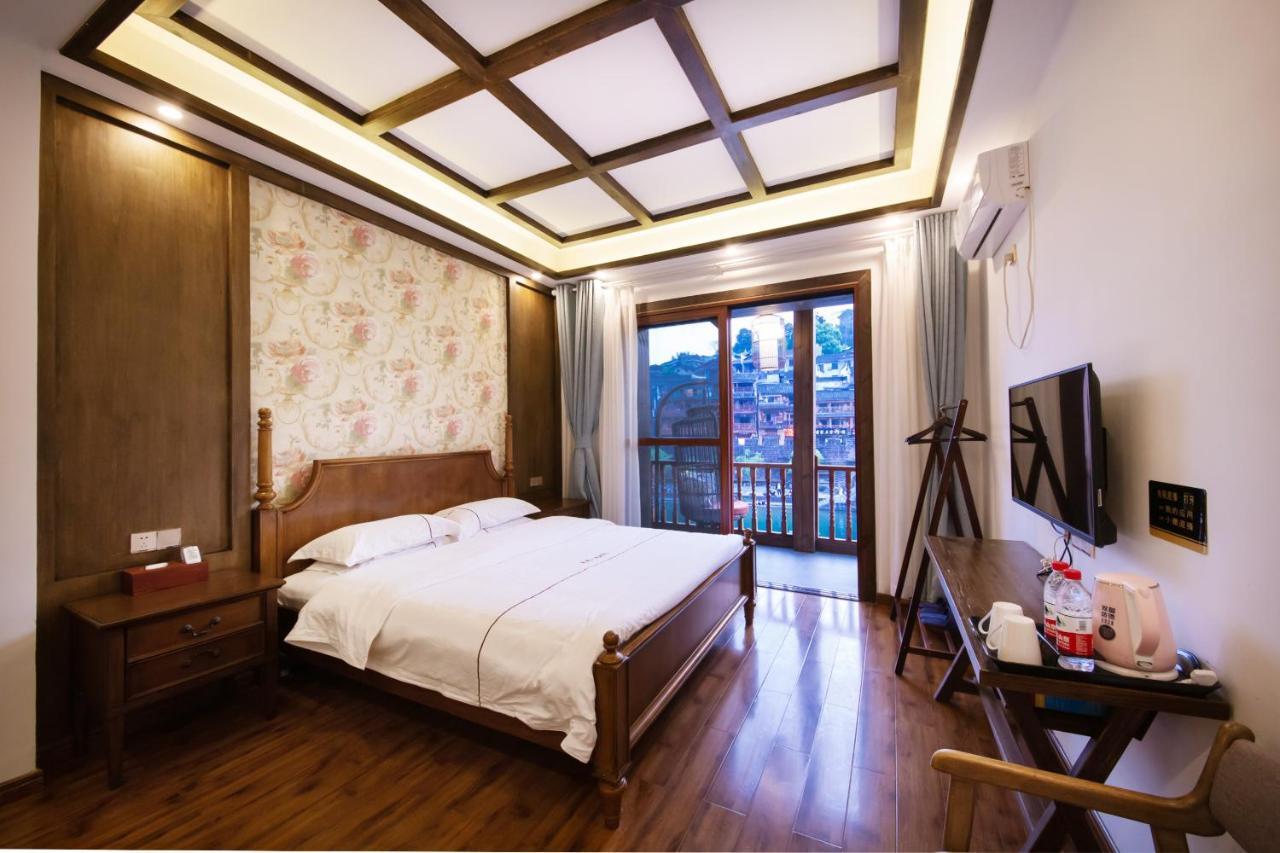 Fenghuang Slowly Time Inn エクステリア 写真